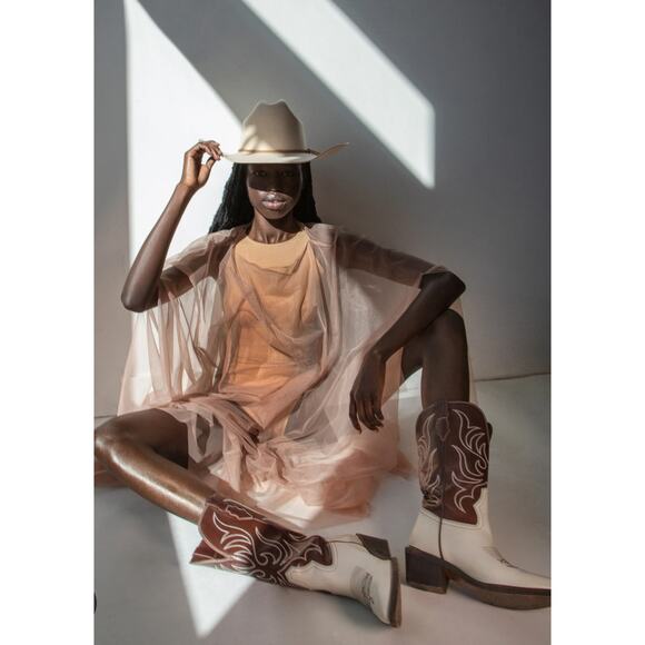 *** Not Available *** Leather Western Boot in Bruciato Crema - Picture 3 of 7